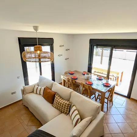 Ferienhaus Escapada Slow-life Piscina, Terrazas Y Olas Cerca - Casa Pez Majanicho